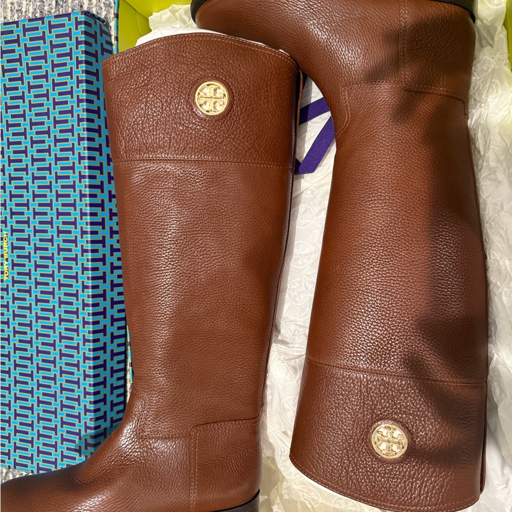 NEW Tory Burch Almond Leather Riding Boots